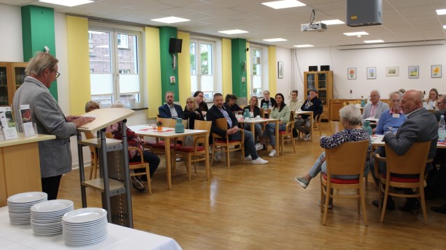 Gemeinschaftsstiftung der AWO am Niederrhein: 51.300 Euro für soziale und kulturelle Projekte  - Stiftungscafé fand im kleinen gemütlichen Rahmen in der AWO Begegnungsstätte Meta-Dümmen-Haus in Dinslaken statt